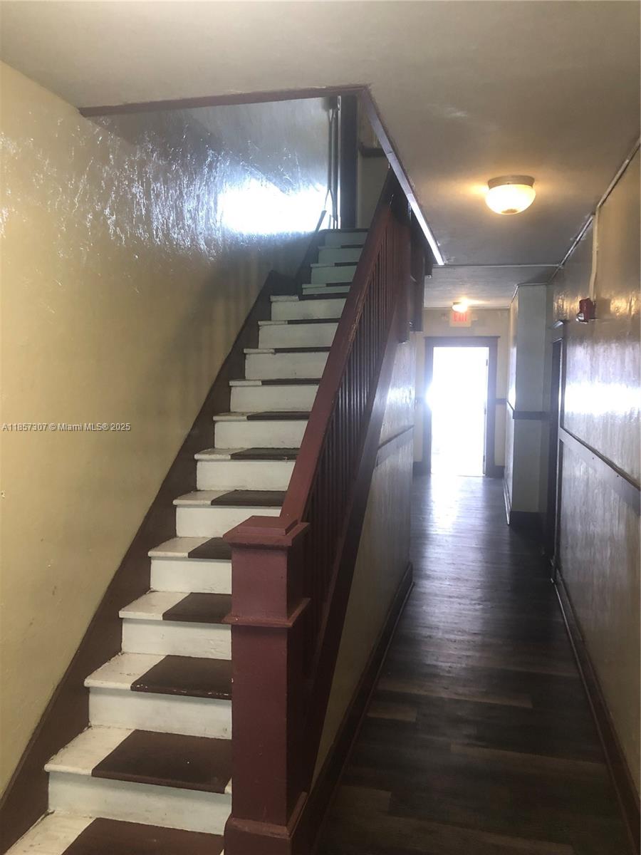 See details / 5106 sq. ft. $ 2025-08-12 0 Photo