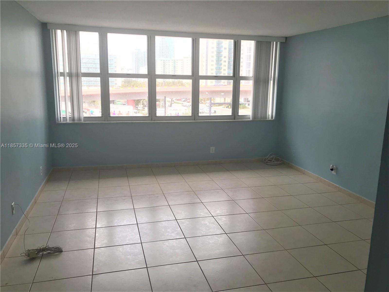 Photo of 1825 Ocean Dr  #401, Hallandale Beach, Florida, 33009 - 