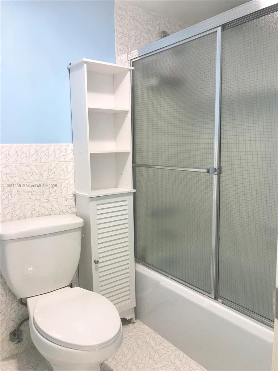 Photo of 1825 Ocean Dr  #401, Hallandale Beach, Florida, 33009 - 