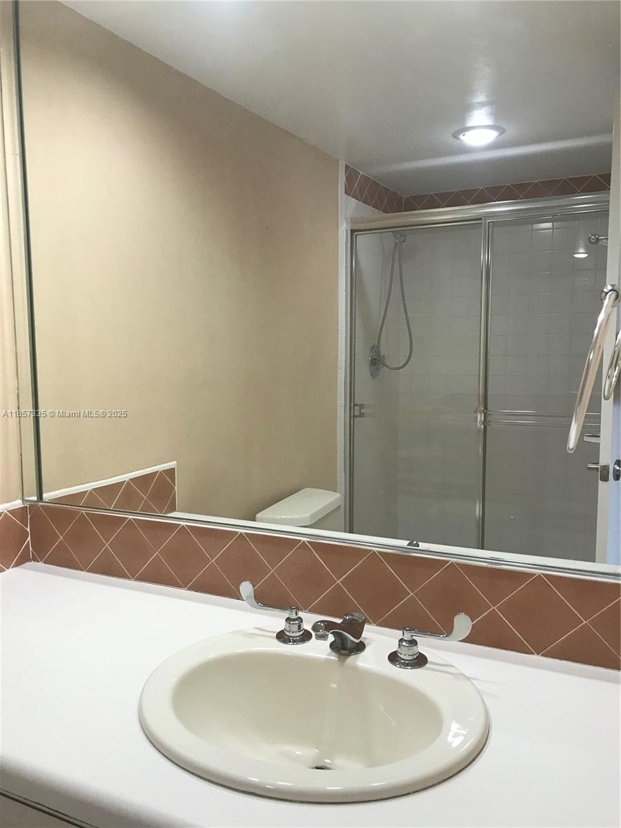 Photo of 1825 Ocean Dr  #401, Hallandale Beach, Florida, 33009 - 