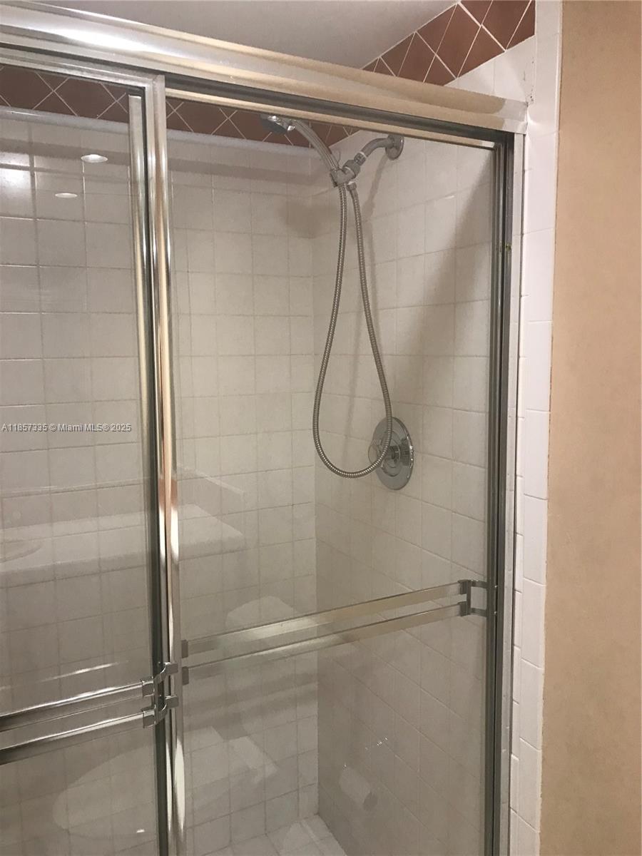 Photo of 1825 Ocean Dr  #401, Hallandale Beach, Florida, 33009 - 