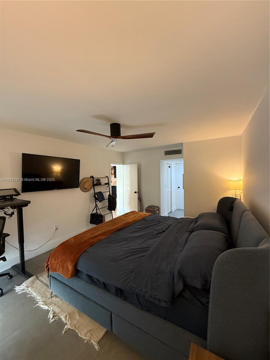 Photo of 3625 Country Club Dr #PH5, Aventura, Florida, 33180 -