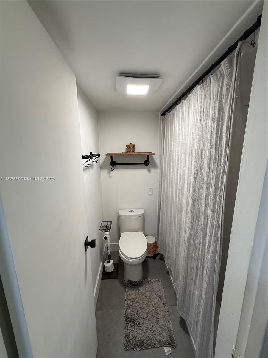 Photo of 3625 Country Club Dr  #PH5, Aventura, Florida, 33180 - 