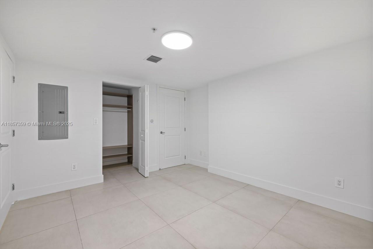 Photo of 400 Sunny Isles Blvd  #1602, Sunny Isles Beach, Florida, 33160 - 