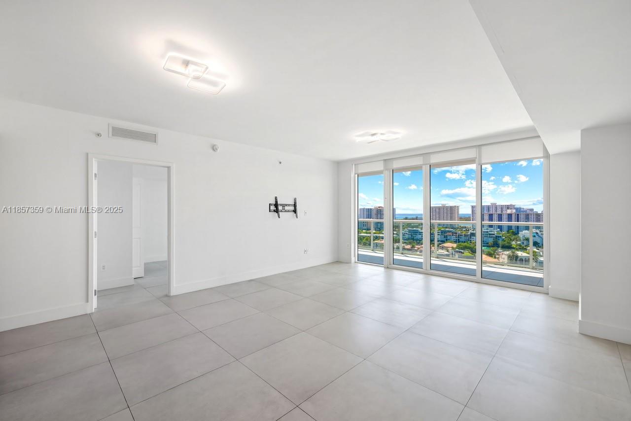 Photo of 400 Sunny Isles Blvd  #1602, Sunny Isles Beach, Florida, 33160 - 