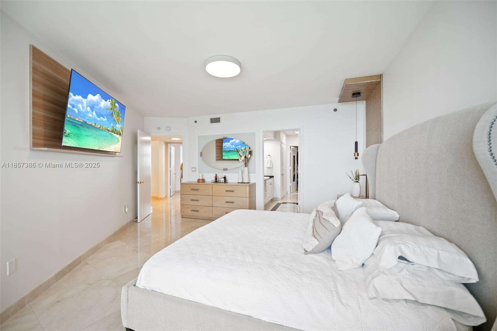Photo of 19111 Collins Ave  #2207, Sunny Isles Beach, Florida, 33160 - 