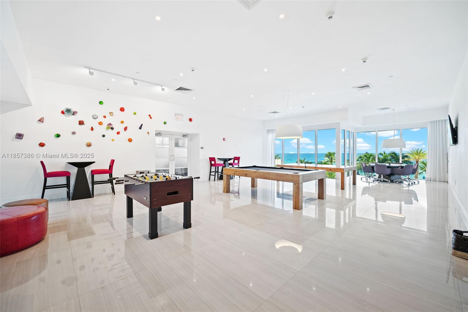 Photo of 19111 Collins Ave  #2207, Sunny Isles Beach, Florida, 33160 - 