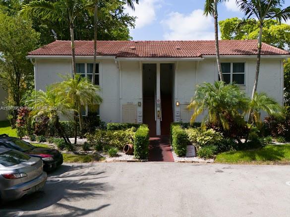 See details / 3296 sq. ft. $ 2025-08-12 0 Photo