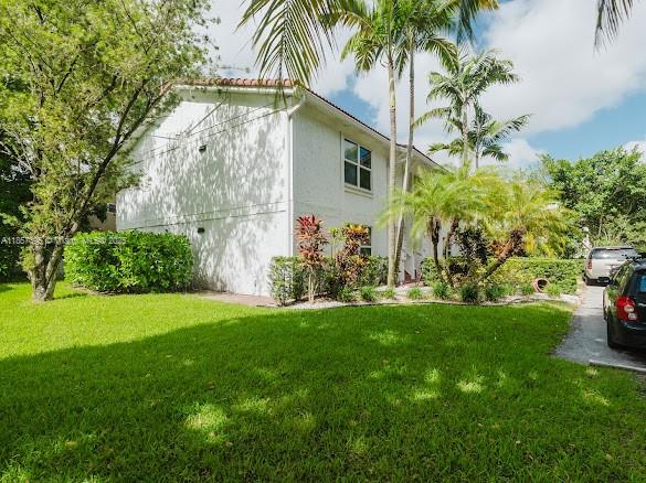 See details / 3296 sq. ft. $ 2025-08-12 0 Photo