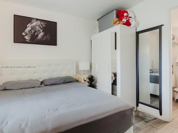 See details / 3296 sq. ft. $ 2025-08-12 0 Photo