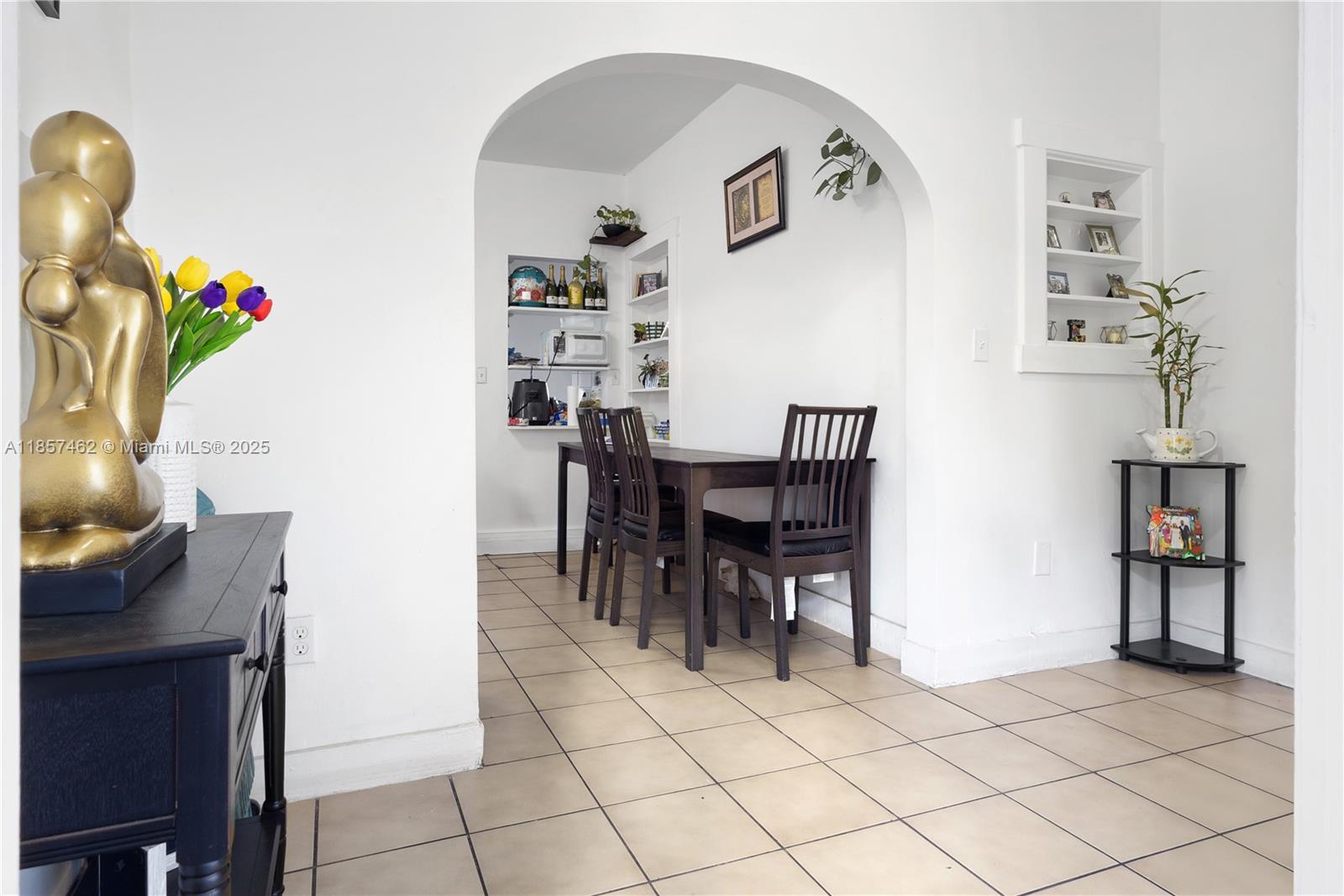   /  1856 sq. ft. $ 2025-08-12 0 Photo