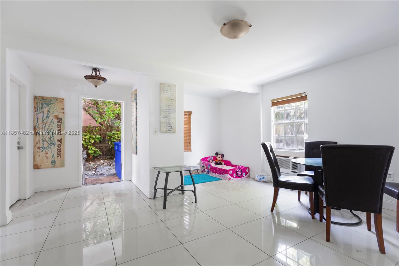   /  1856 sq. ft. $ 2025-08-12 0 Photo