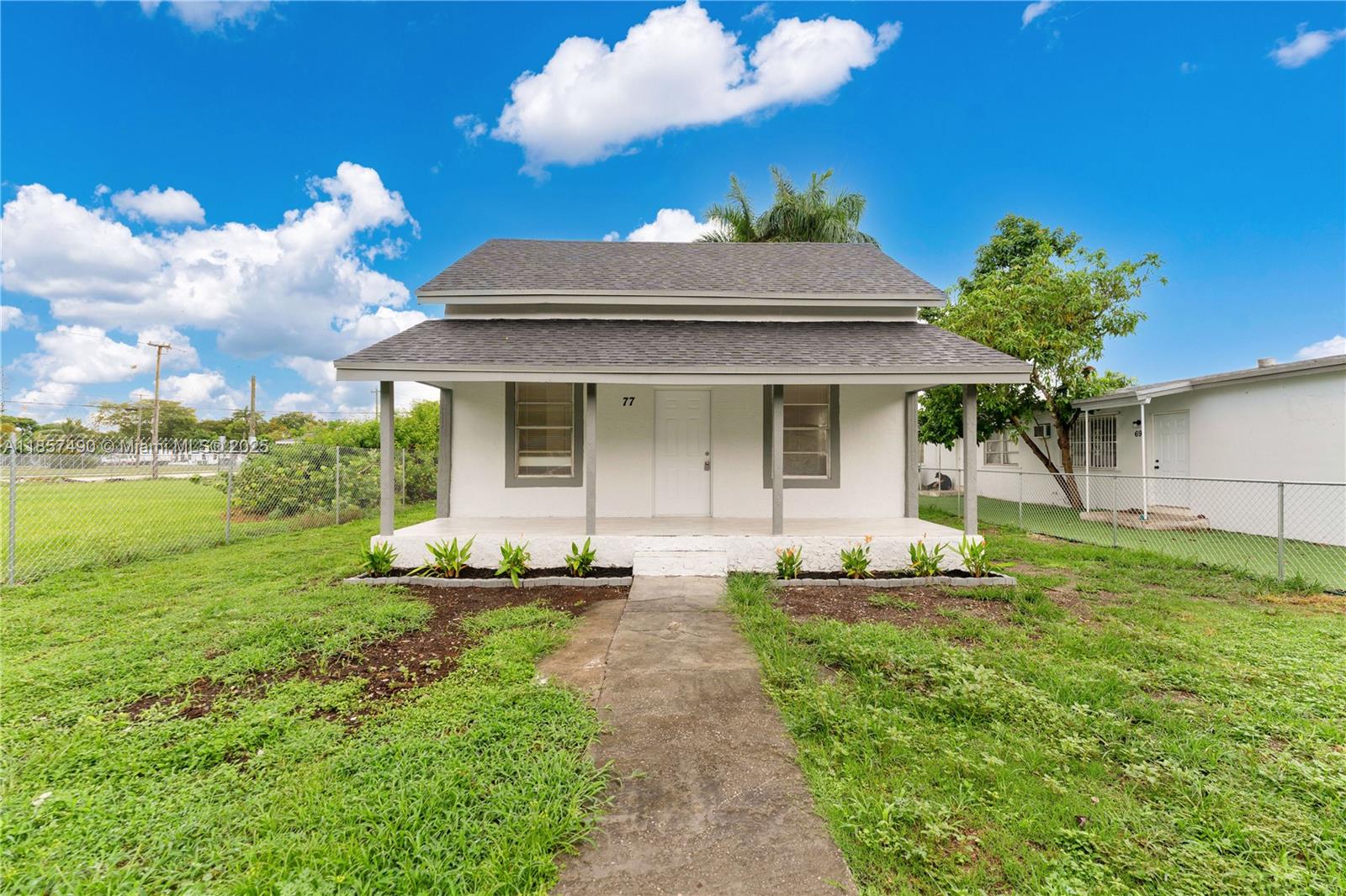 See details / 2172 sq. ft. $ 2025-08-12 0 Photo