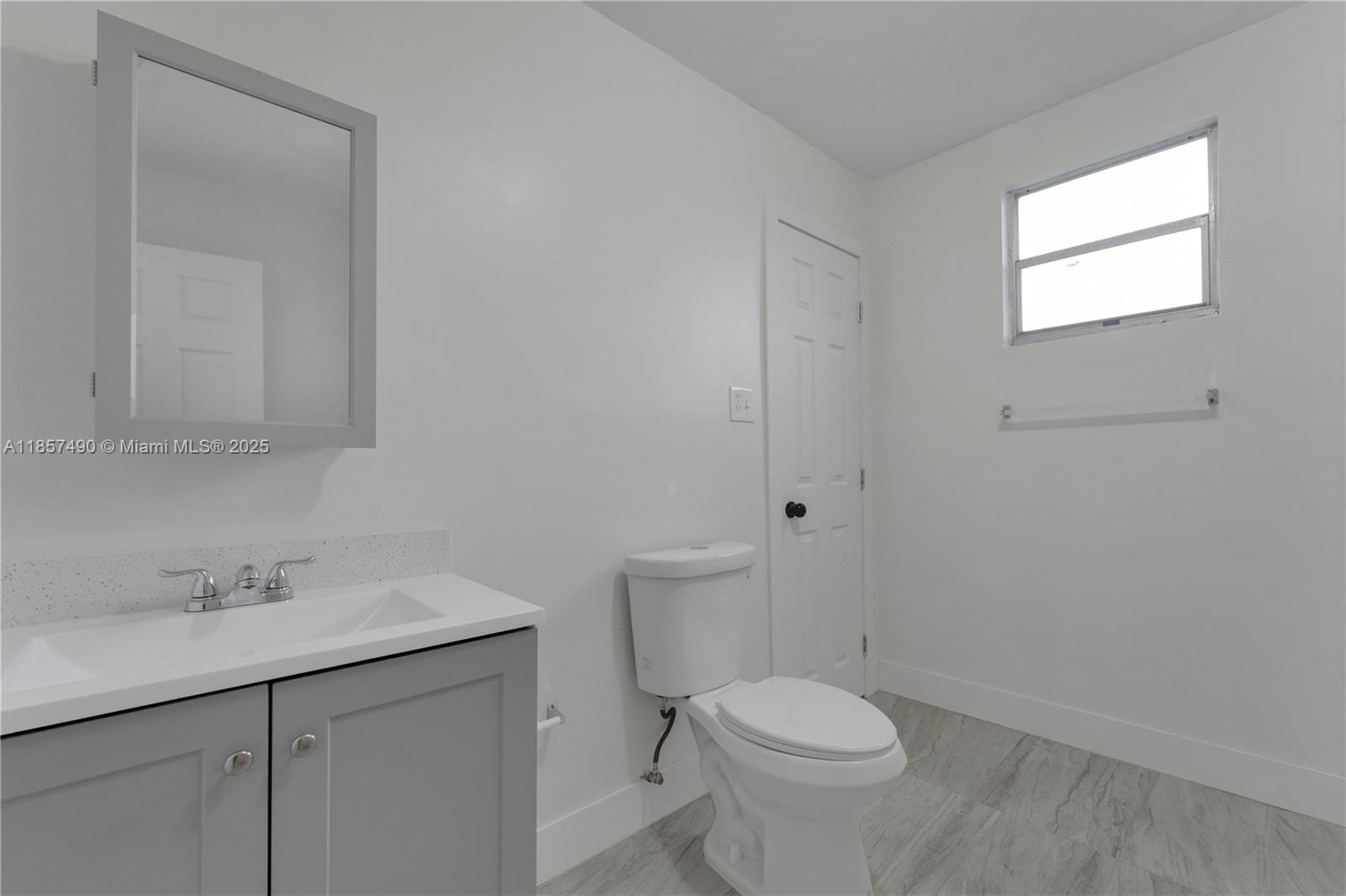 See details / 2172 sq. ft. $ 2025-08-12 0 Photo