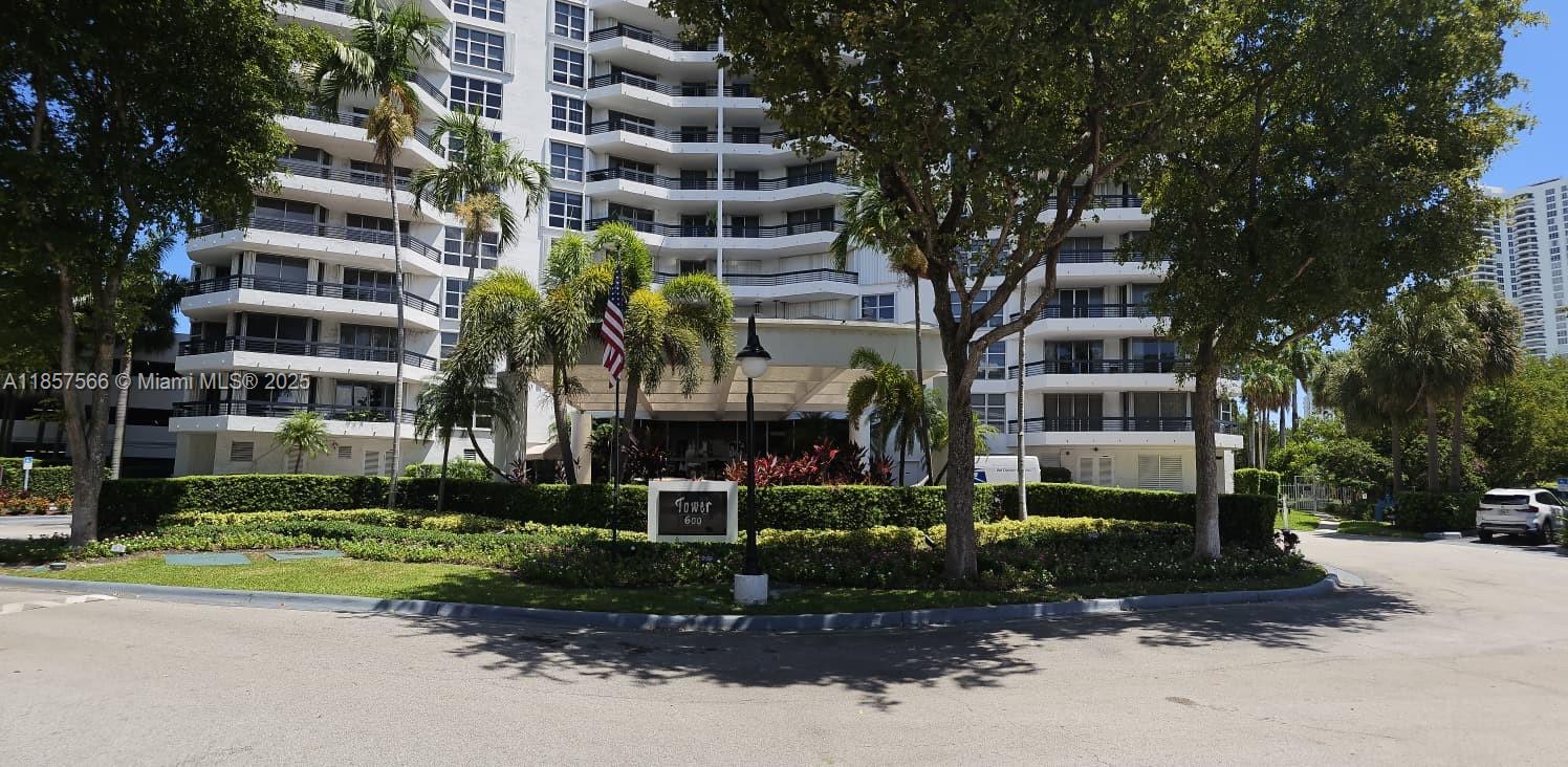 Photo of 3400 192nd St  #303, Aventura, Florida, 33180 - 