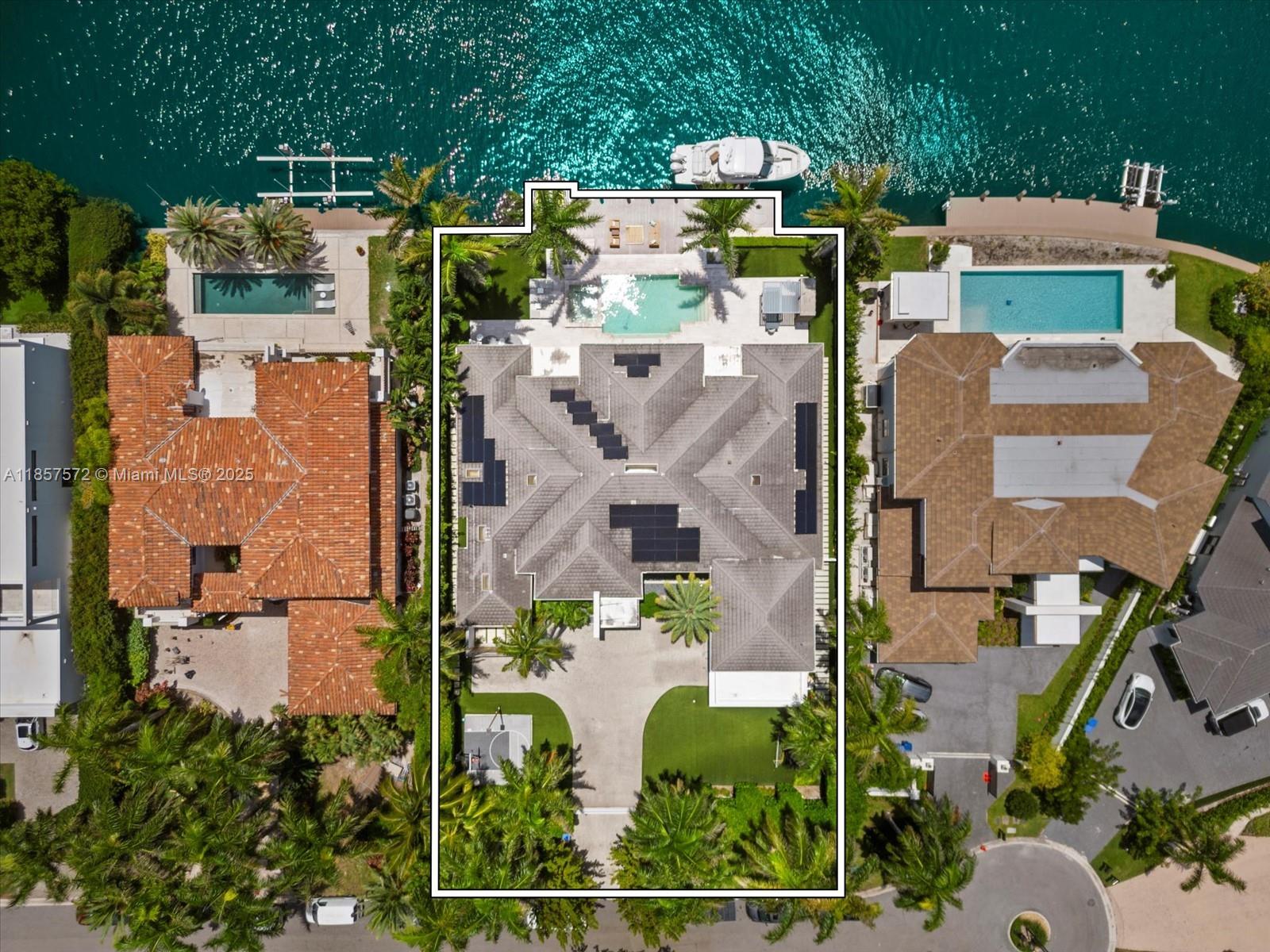 Photo of 224 ISLAND (224), Golden Beach, Florida, 33160 -