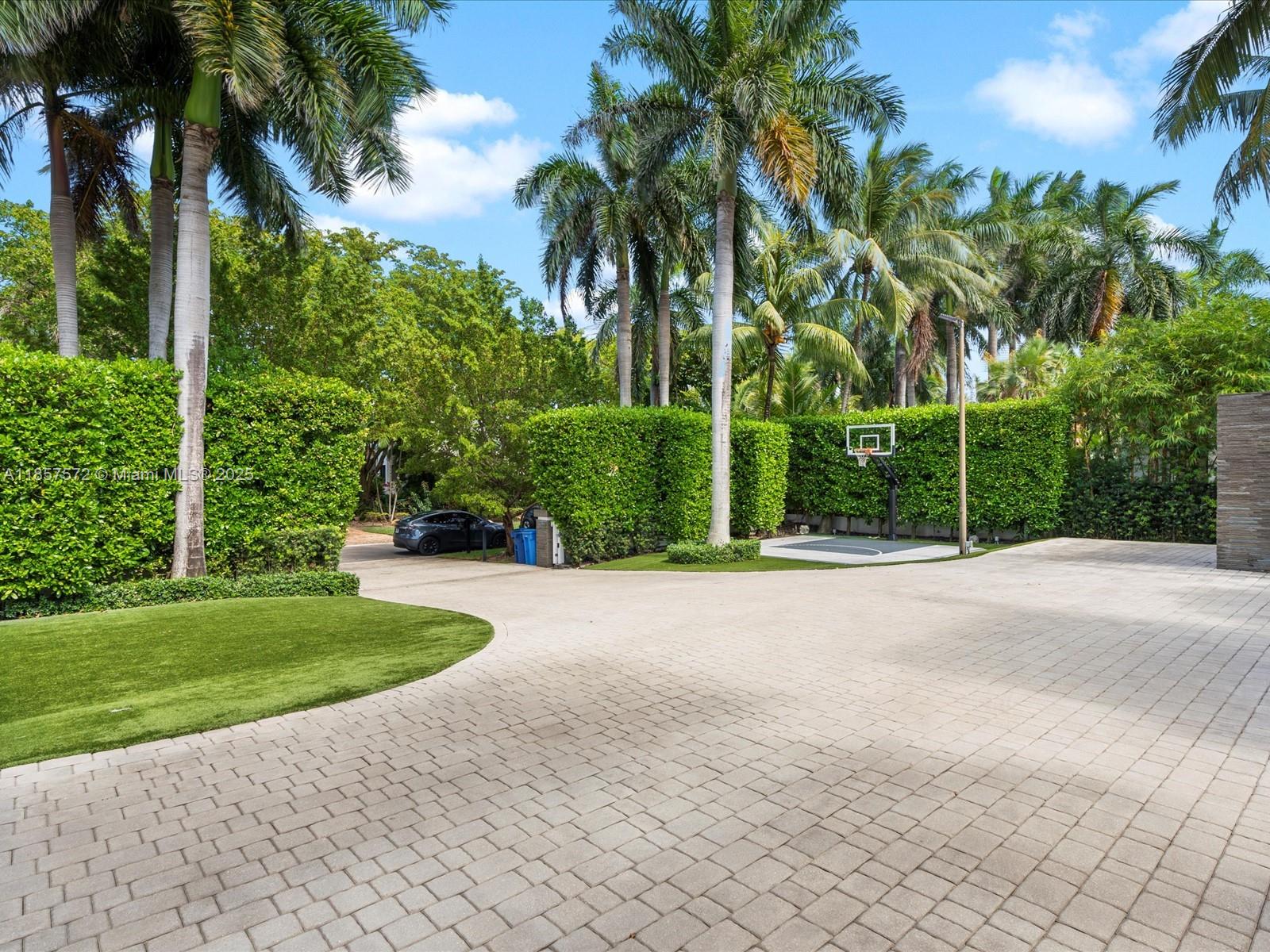 Photo of 224 ISLAND  (224), Golden Beach, Florida, 33160 - 