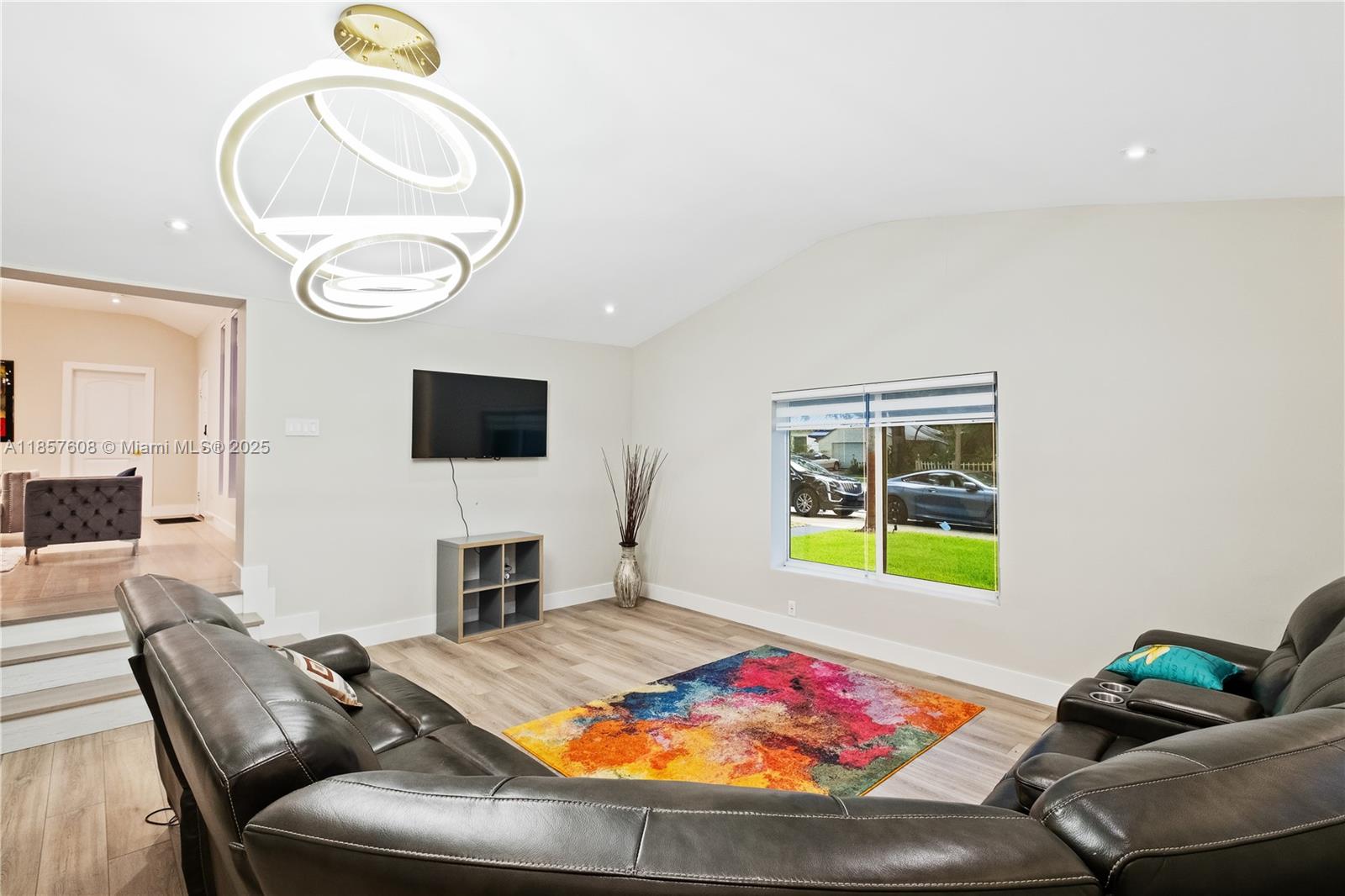 117 4 / 3 2521 sq. ft. $ 2026-01-10 0 Photo