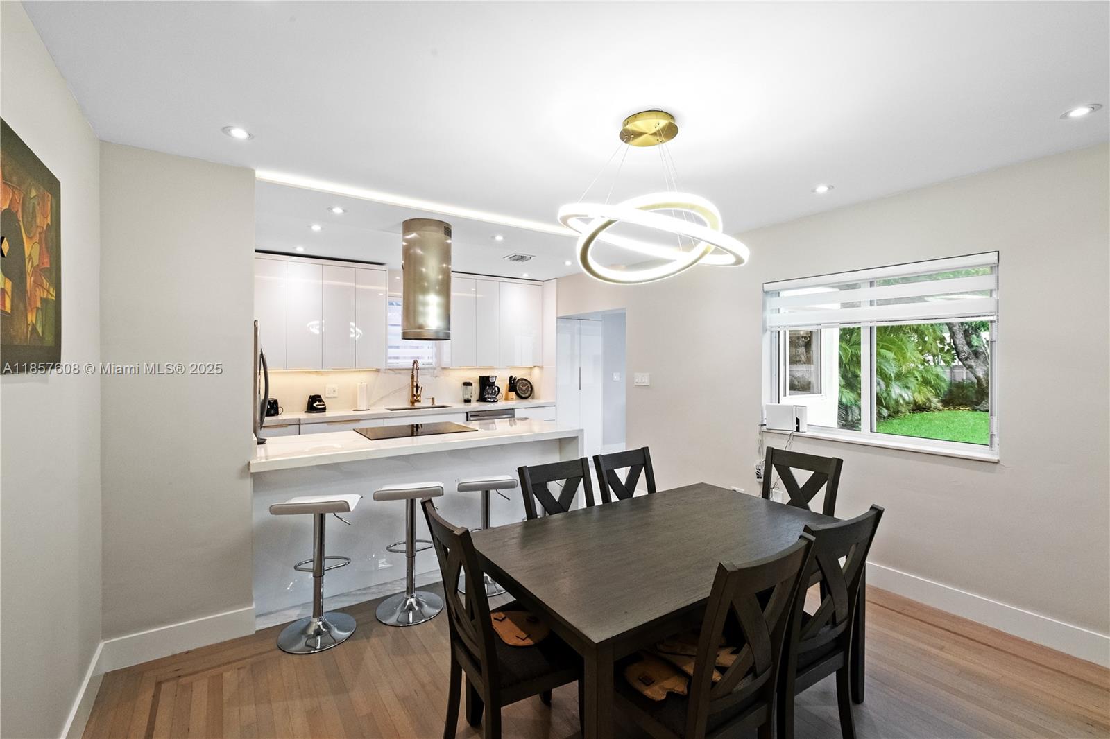 117 4 / 3 2521 sq. ft. $ 2026-01-10 0 Photo