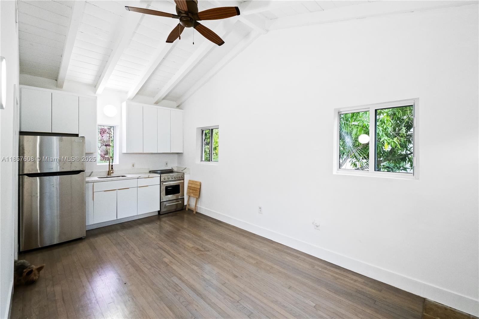 117 4 / 3 2521 sq. ft. $ 2026-01-10 0 Photo