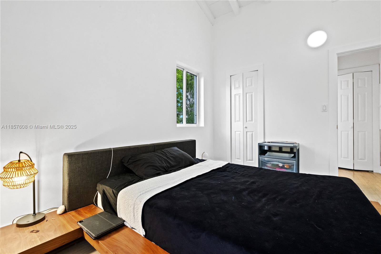 117 4 / 3 2521 sq. ft. $ 2026-01-10 0 Photo