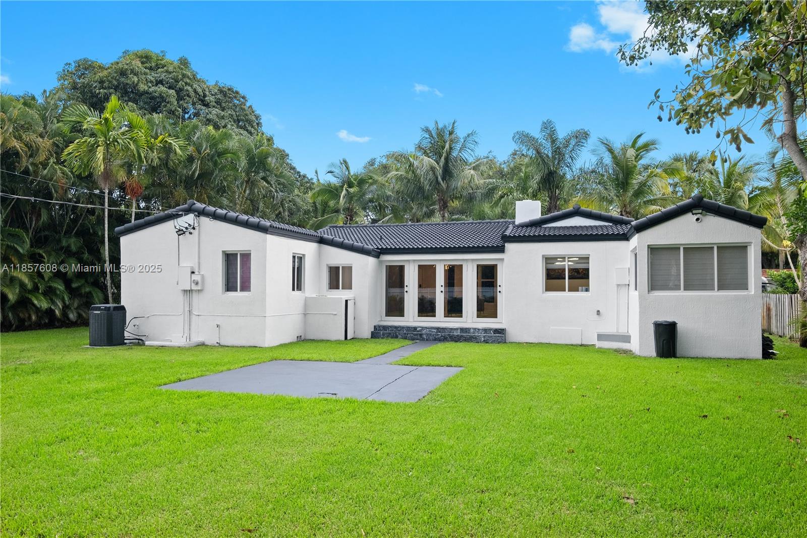 117 4 / 3 2521 sq. ft. $ 2026-01-10 0 Photo