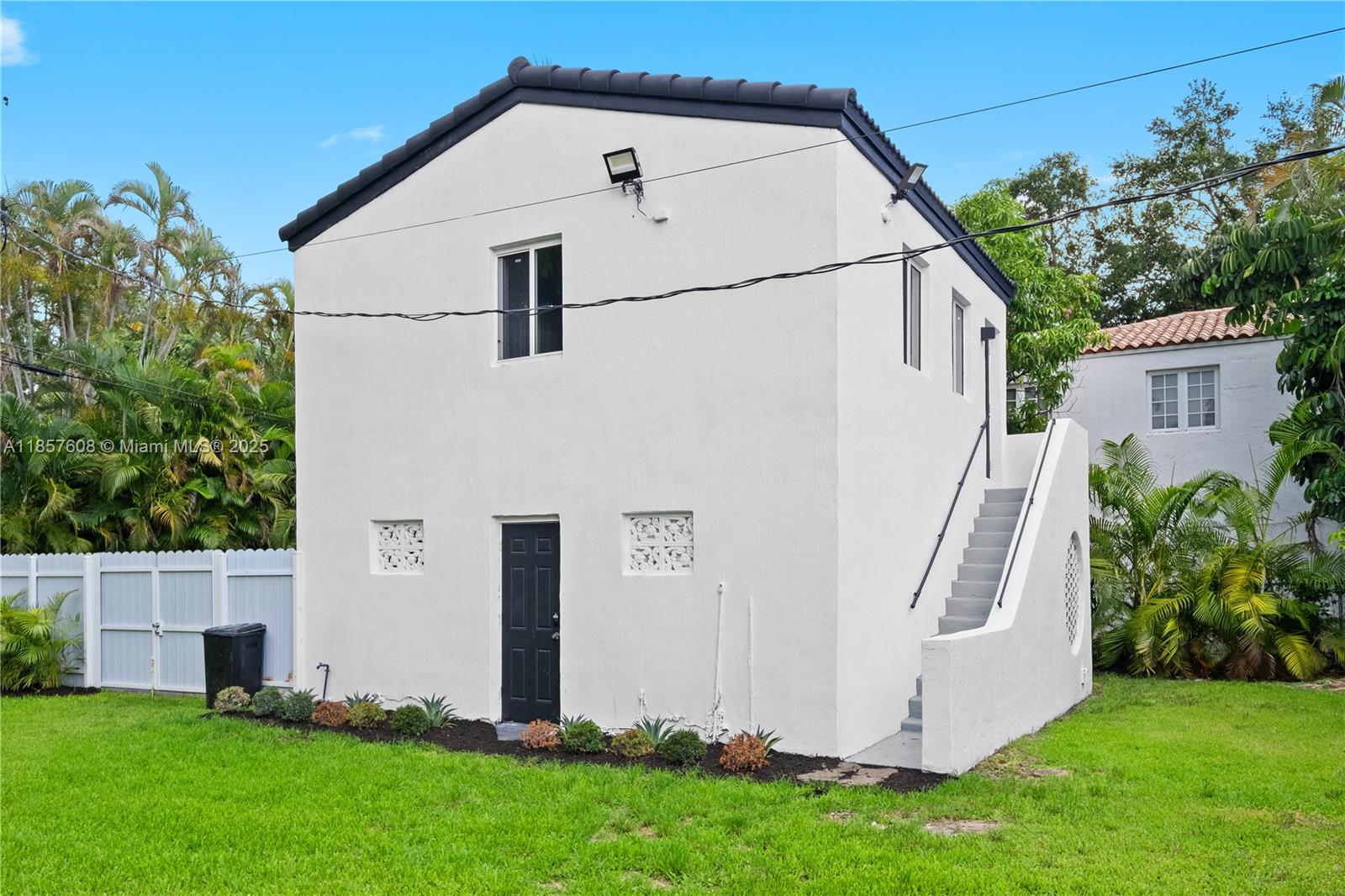 117 4 / 3 2521 sq. ft. $ 2026-01-10 0 Photo