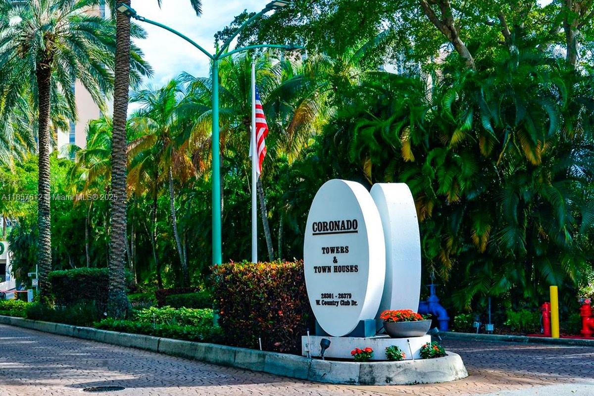 Photo of 20335 Country Club Dr  #1808, Aventura, Florida, 33180 - access road