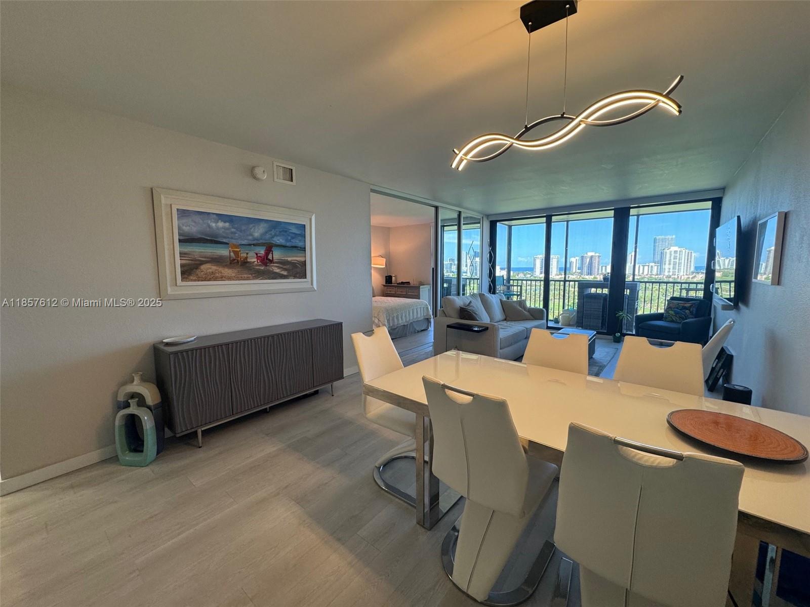 Photo of 20335 Country Club Dr  #1808, Aventura, Florida, 33180 - 