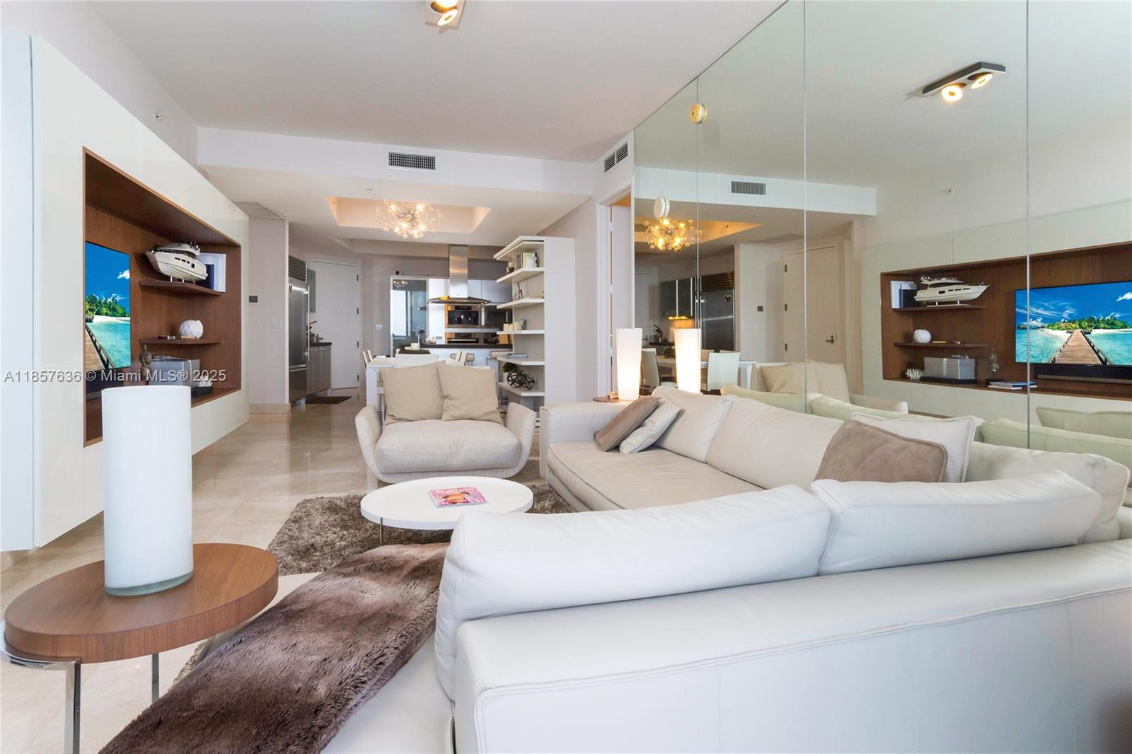 4208 2 / 3 1570 sq. ft. $ 2025-08-12 0 Photo