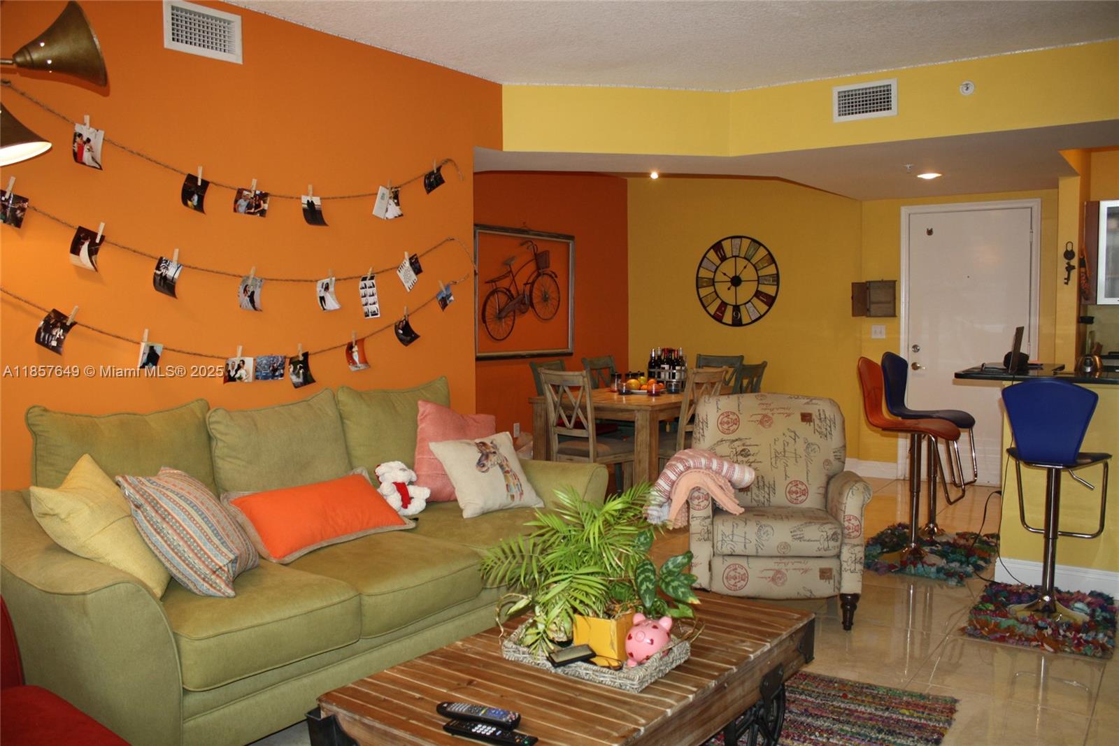 Photo of 18800 29th Ave  #902, Aventura, Florida, 33180 - 