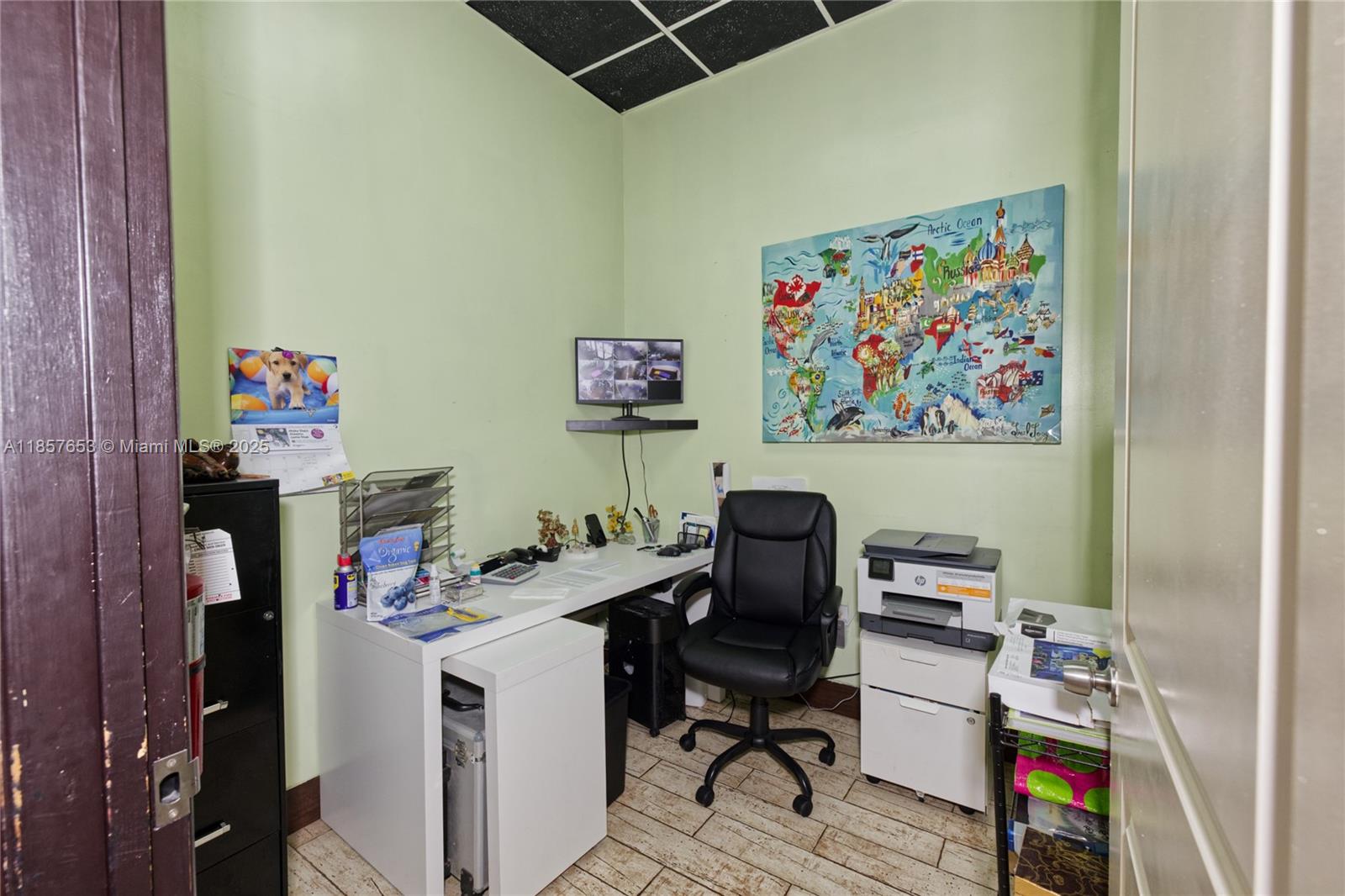 See details / sq. ft. $ 2025-08-12 0 Photo