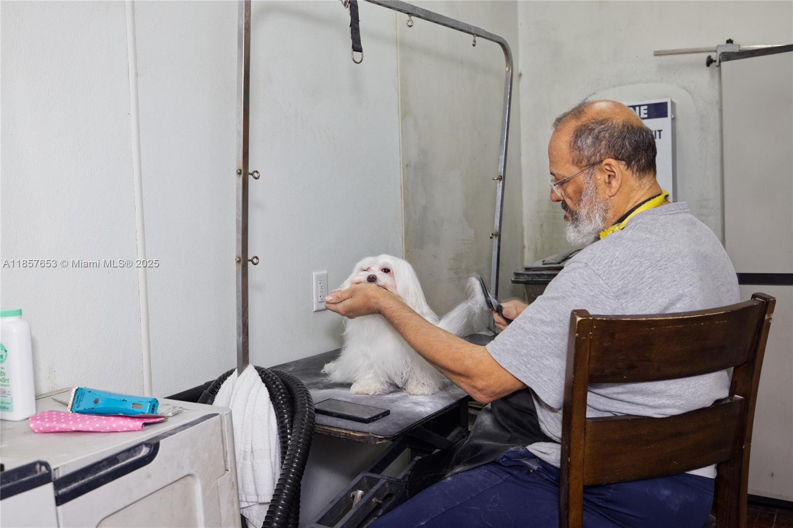 See details / sq. ft. $ 2025-08-12 0 Photo