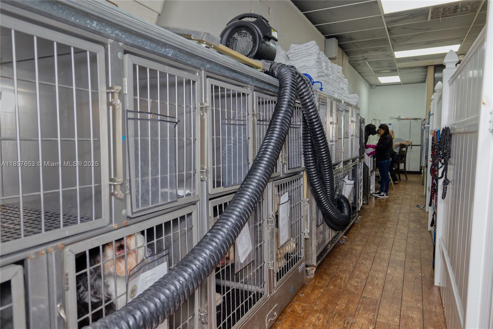 See details / sq. ft. $ 2025-08-12 0 Photo