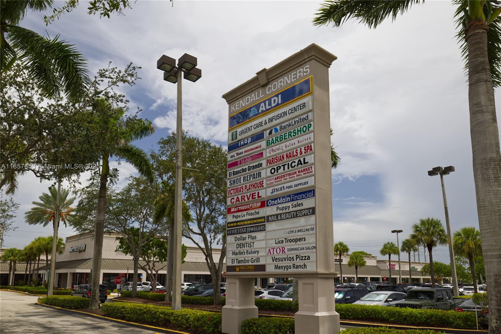 See details / sq. ft. $ 2025-08-12 0 Photo