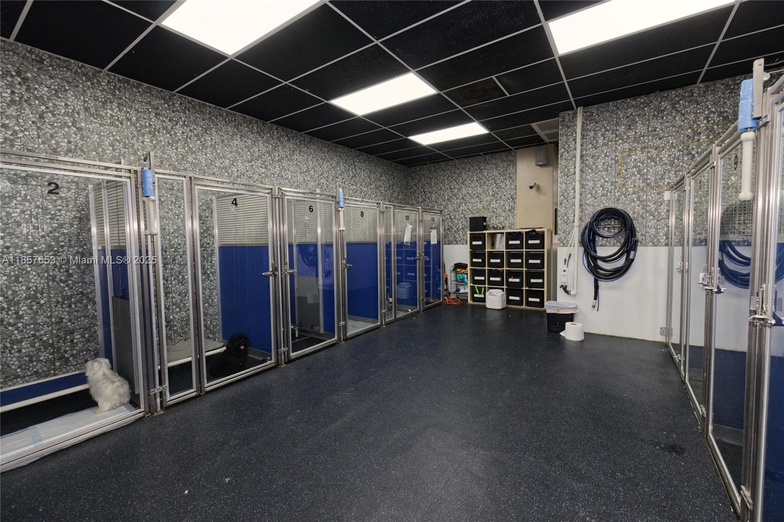 See details / sq. ft. $ 2025-08-12 0 Photo