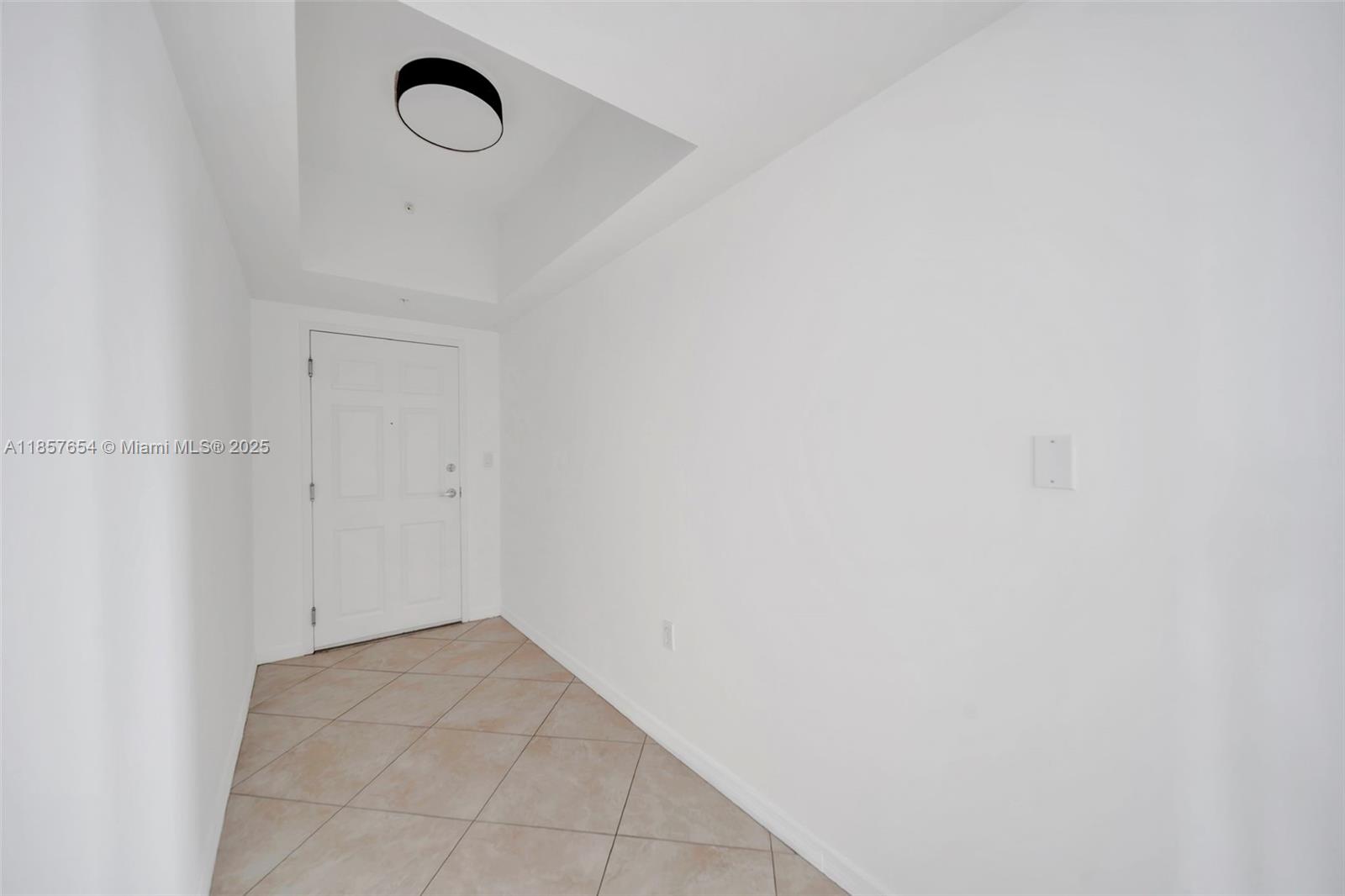 Photo of 140 Dixie Hwy  #1037, Hollywood, Florida, 33020 - 