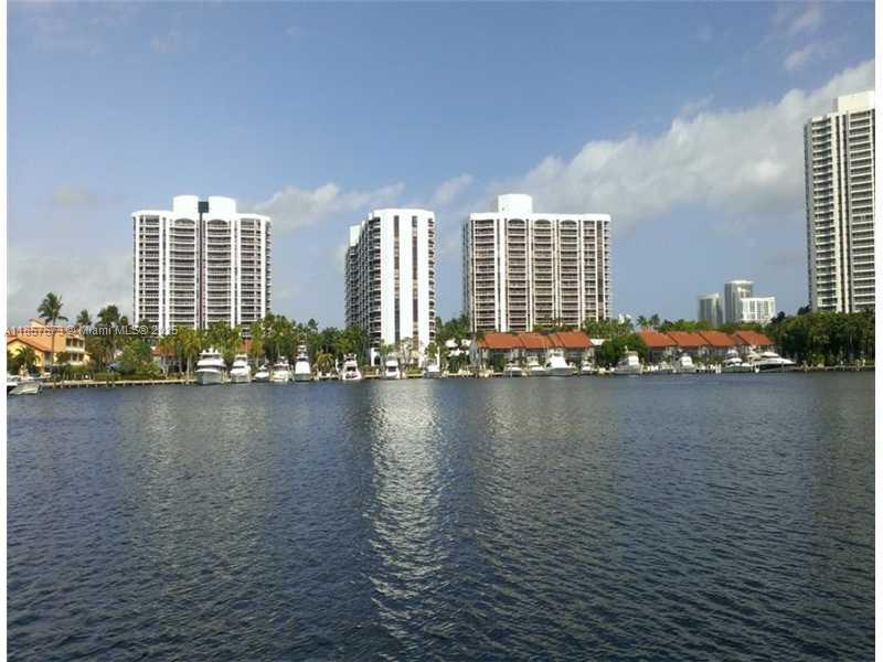Photo of 3600 YACHT CLUB DR  #1503, Aventura, Florida, 33180 - Exterior Front
