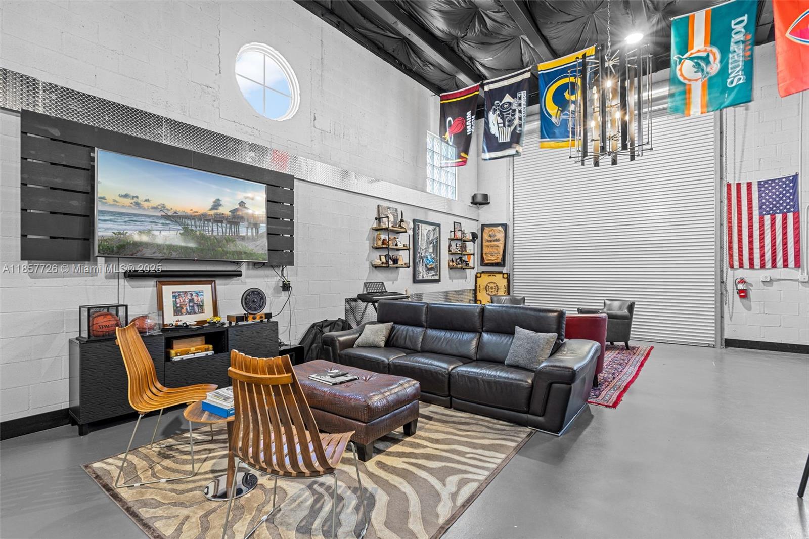See details 9S / sq. ft. $ 2025-08-12 0 Photo