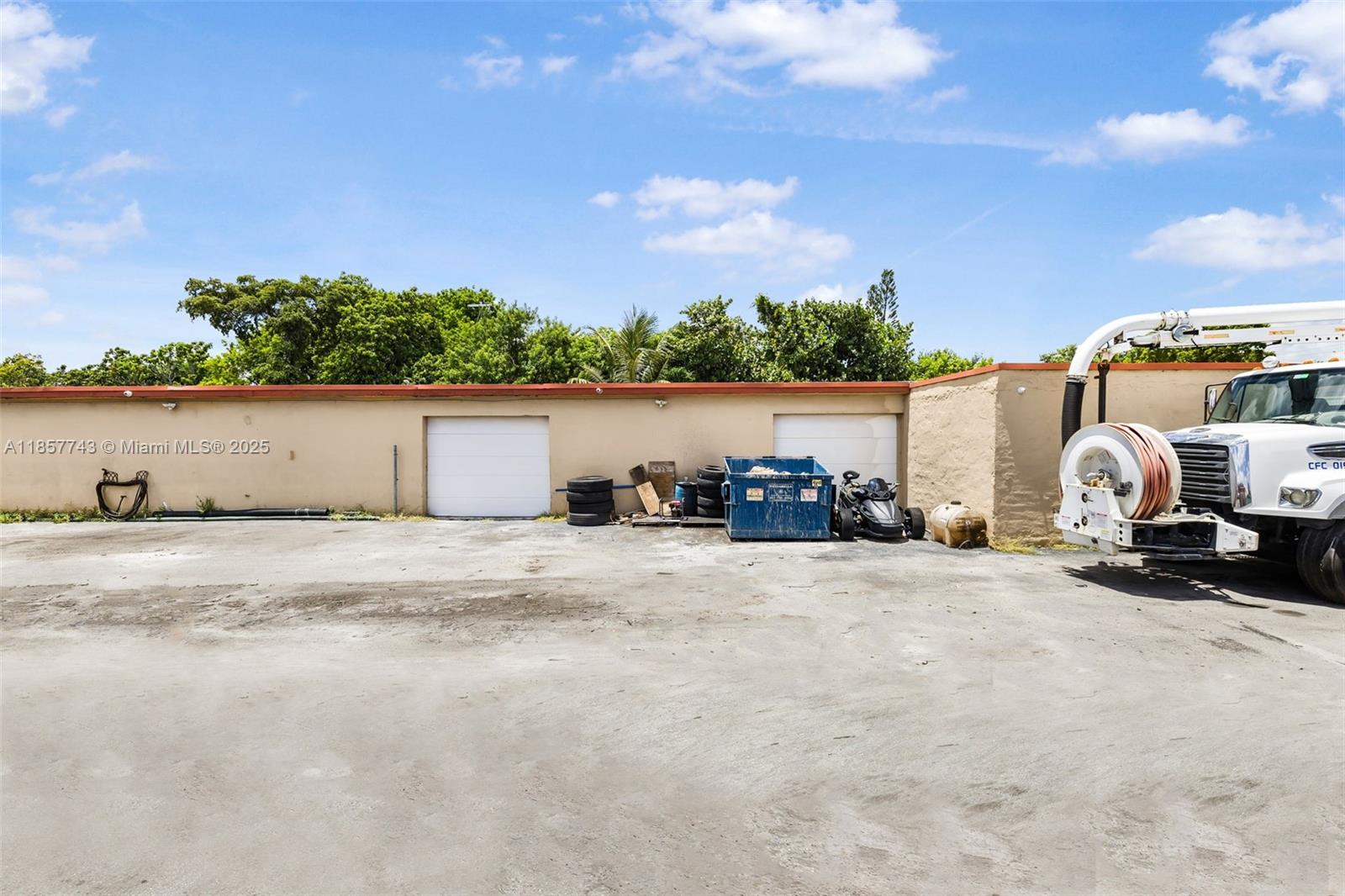   /   sq. ft. $ 2025-08-12 0 Photo