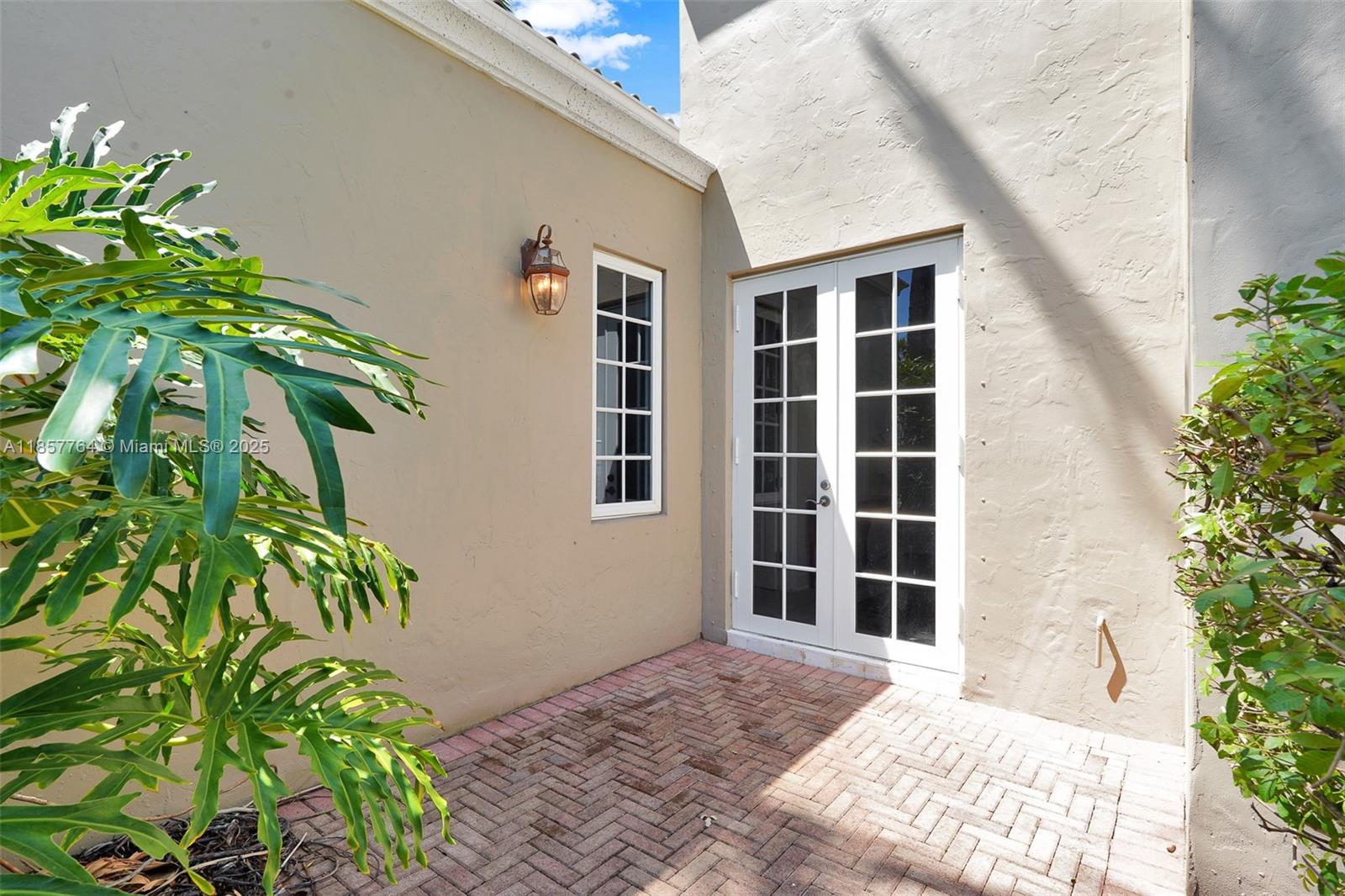 Photo of 3245 207th Ter  (3245), Aventura, Florida, 33180 - 