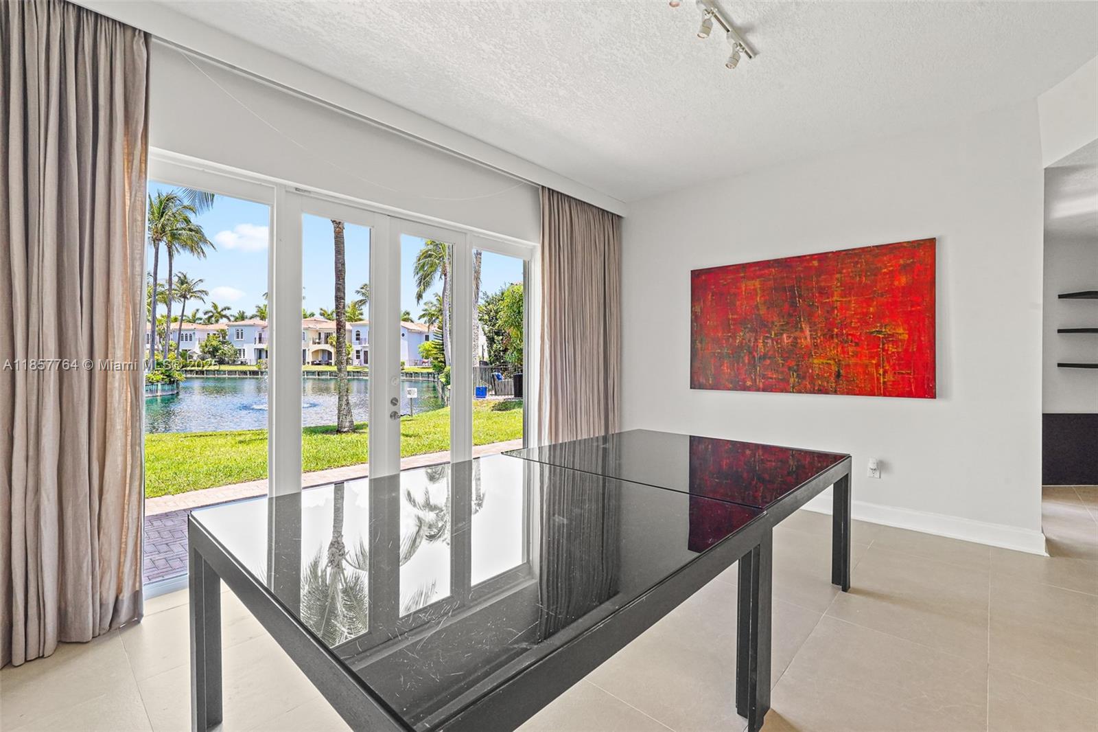 Photo of 3245 207th Ter  (3245), Aventura, Florida, 33180 - 