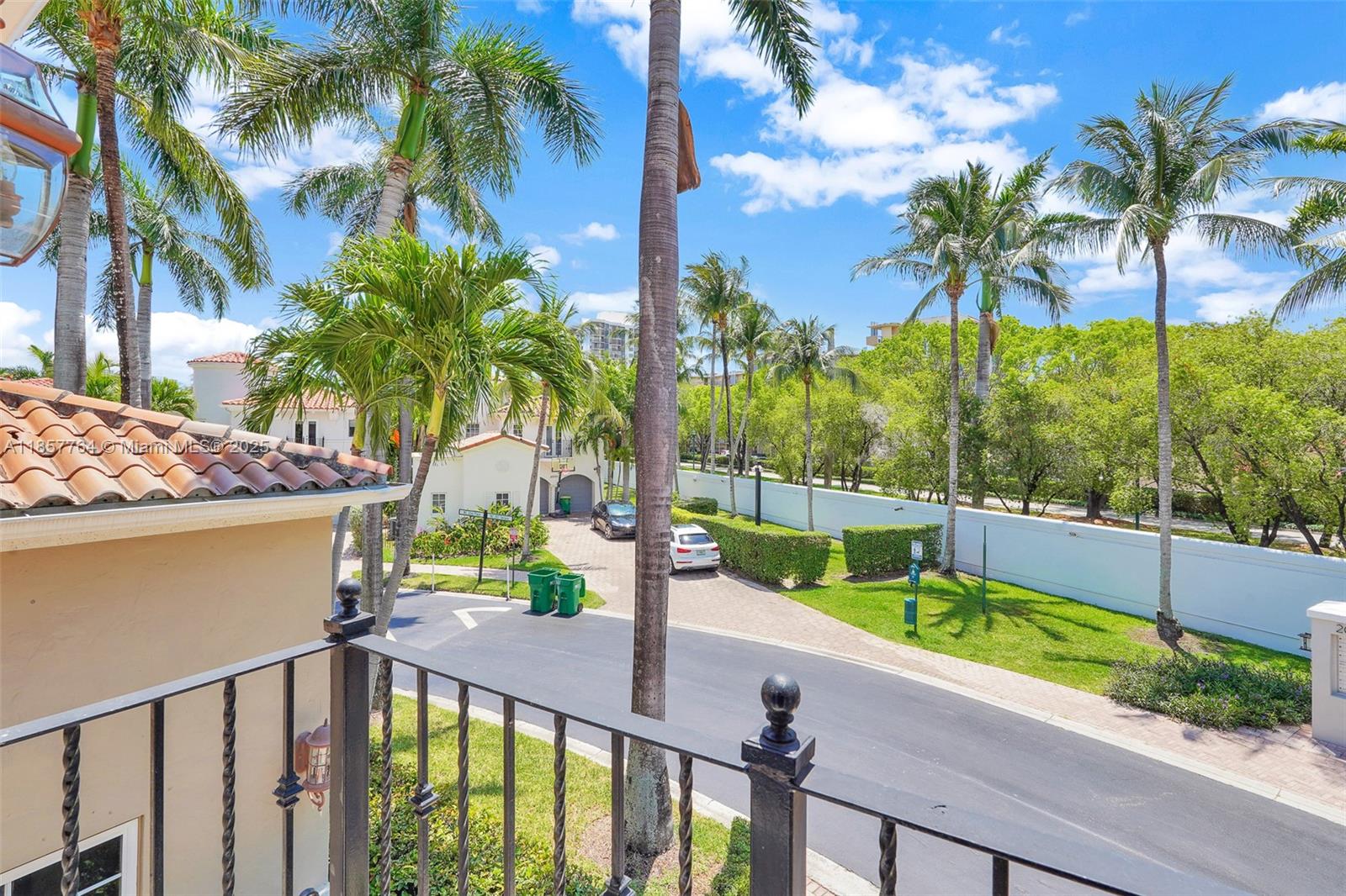 Photo of 3245 207th Ter  (3245), Aventura, Florida, 33180 - 