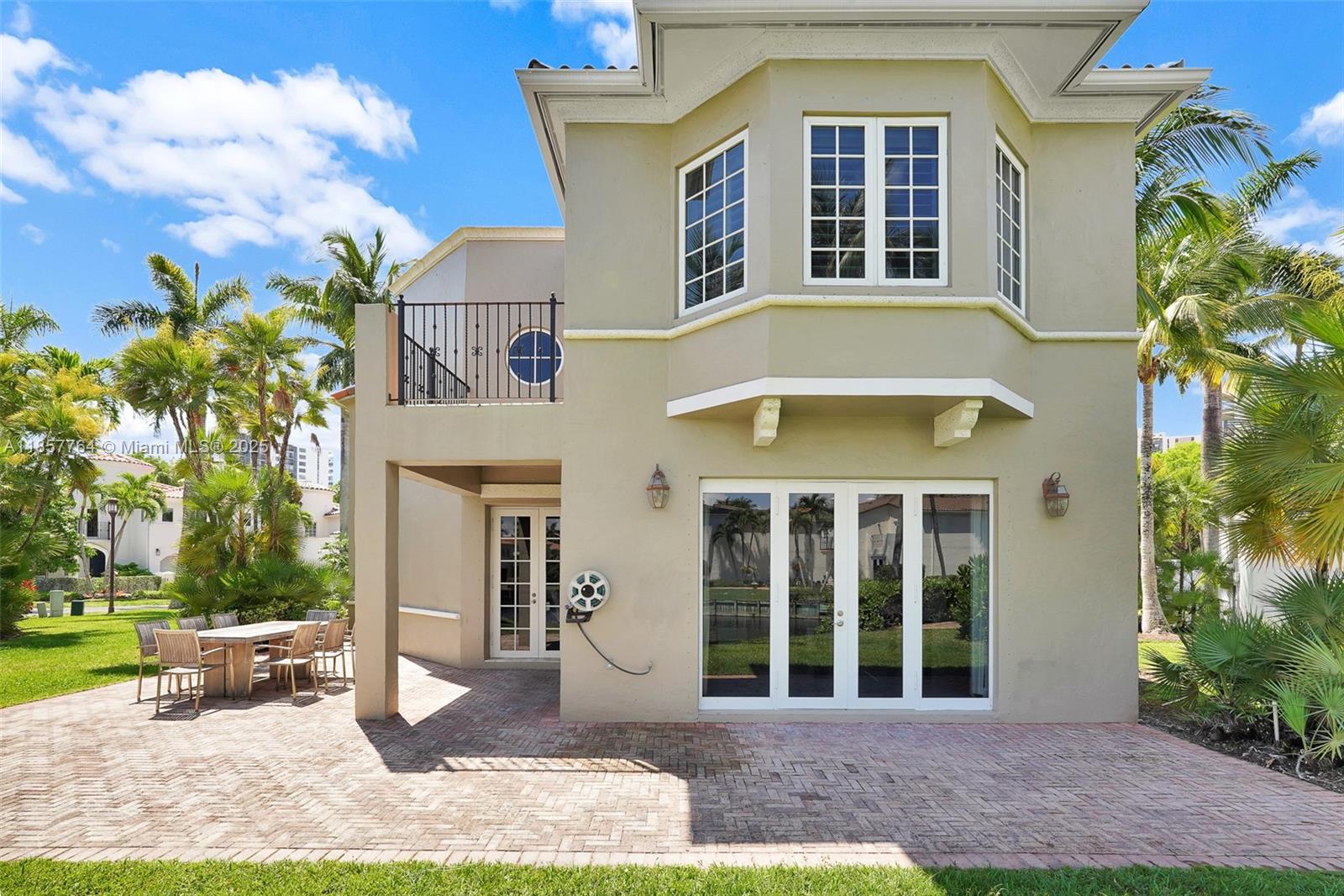 Photo of 3245 207th Ter  (3245), Aventura, Florida, 33180 - 
