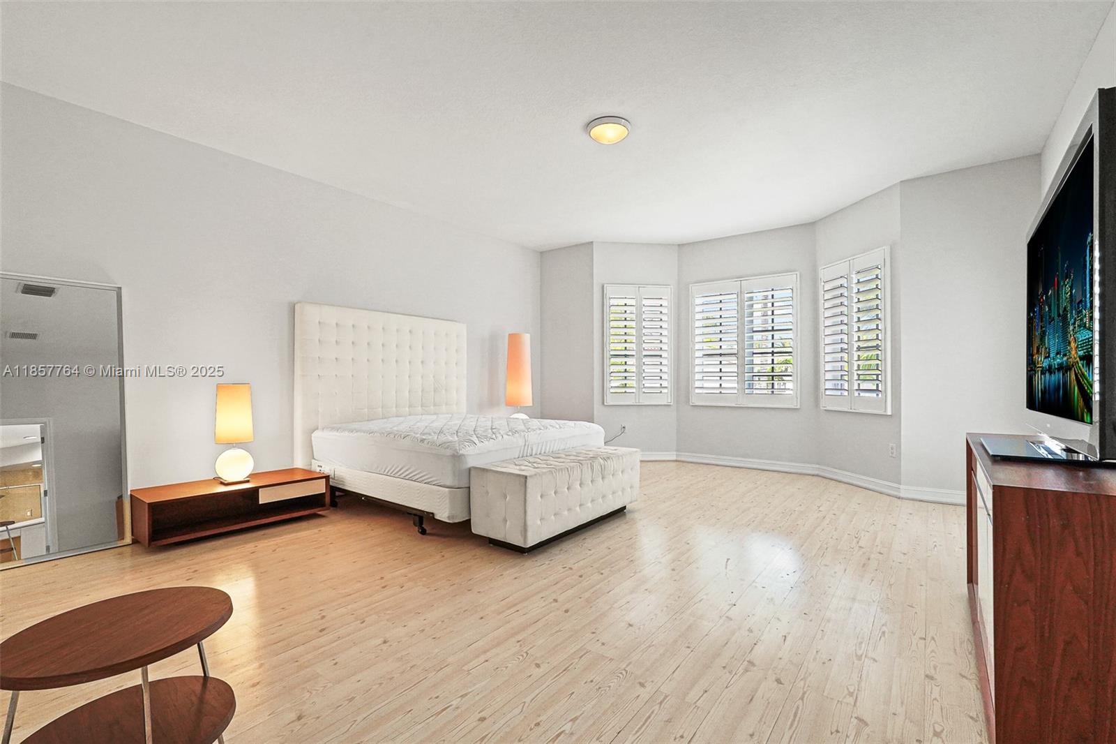 Photo of 3245 207th Ter  (3245), Aventura, Florida, 33180 - 