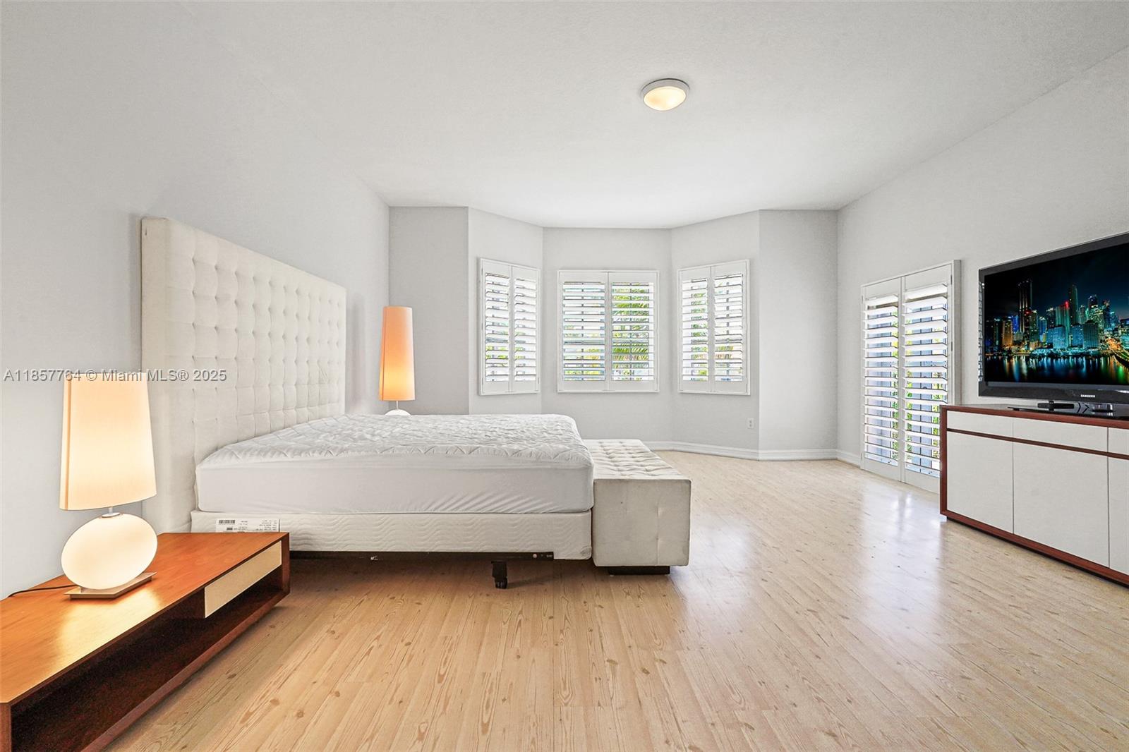 Photo of 3245 207th Ter  (3245), Aventura, Florida, 33180 - 