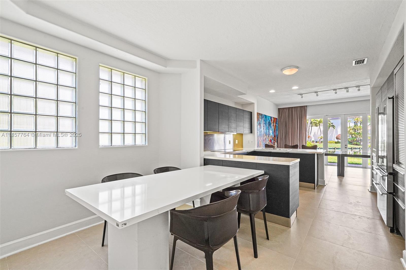 Photo of 3245 207th Ter  (3245), Aventura, Florida, 33180 - 