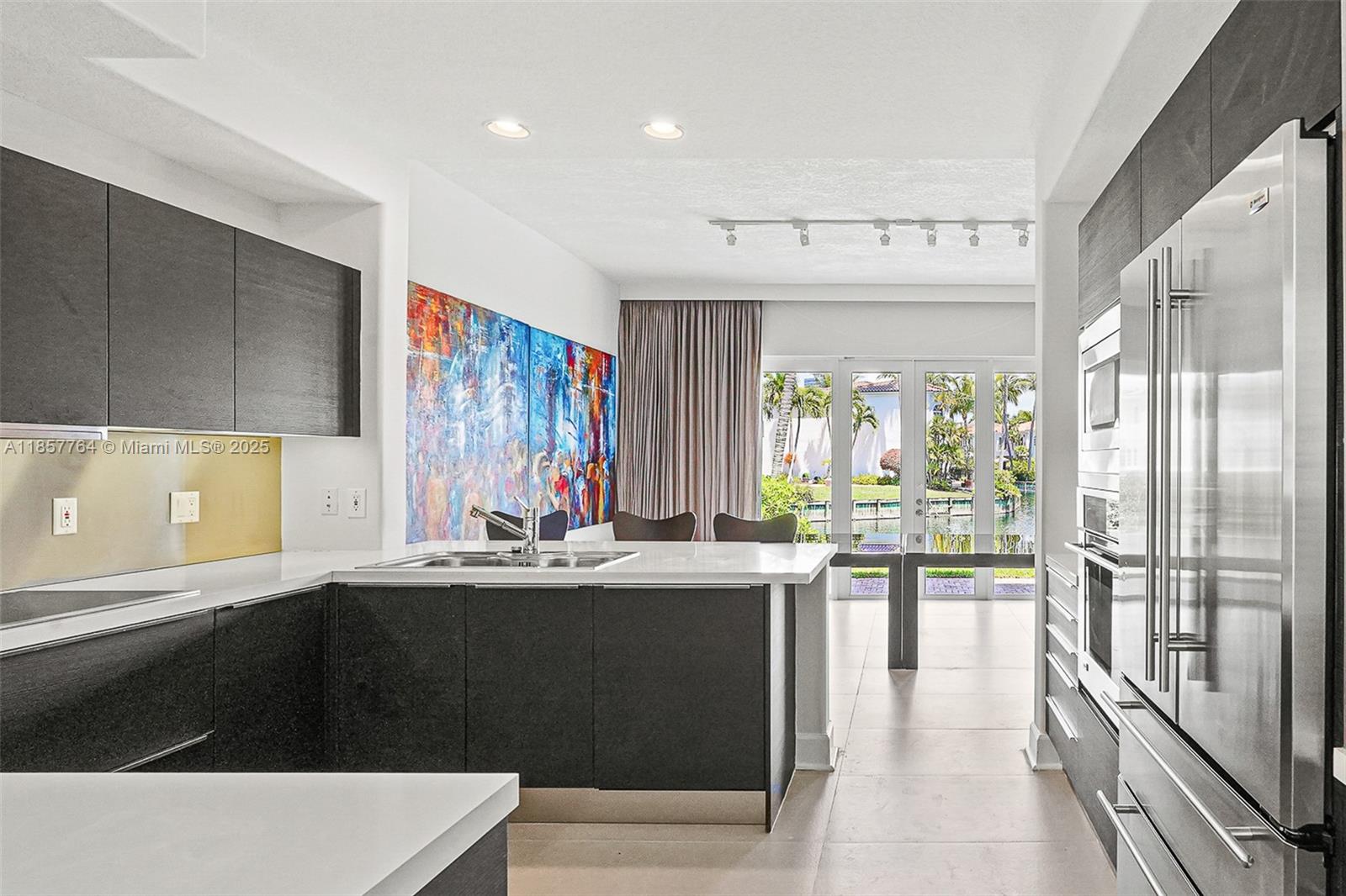 Photo of 3245 207th Ter  (3245), Aventura, Florida, 33180 - 