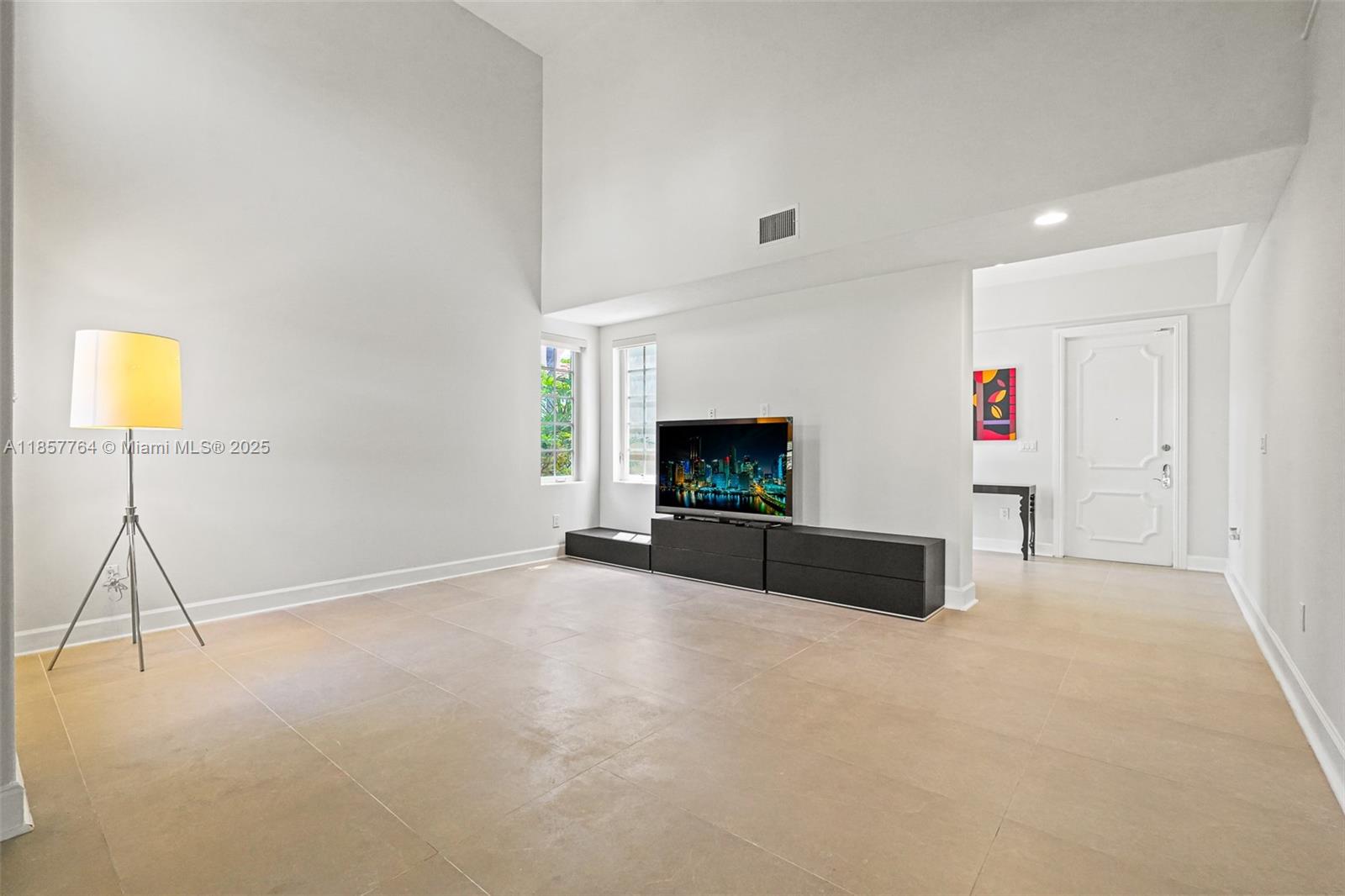 Photo of 3245 207th Ter  (3245), Aventura, Florida, 33180 - 