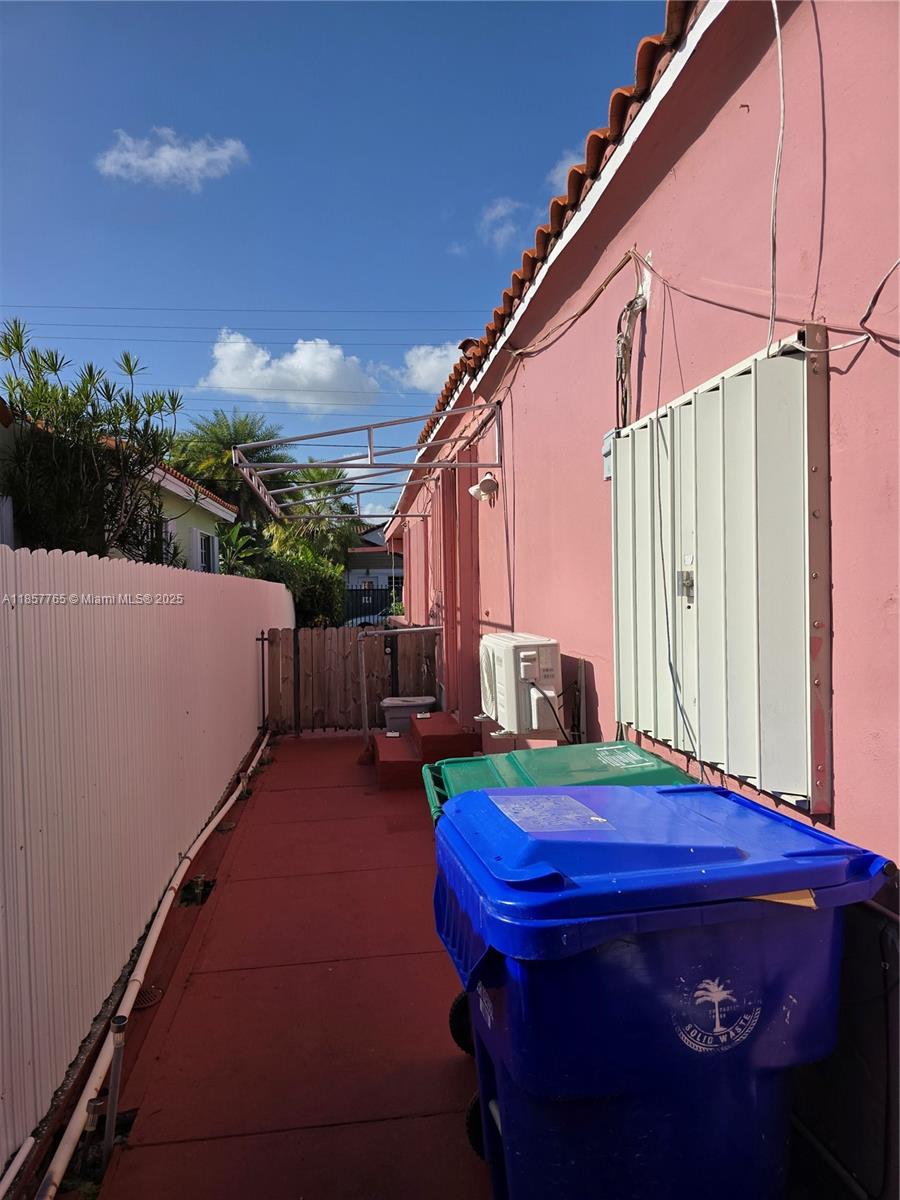   /  2569 sq. ft. $ 2025-08-12 0 Photo